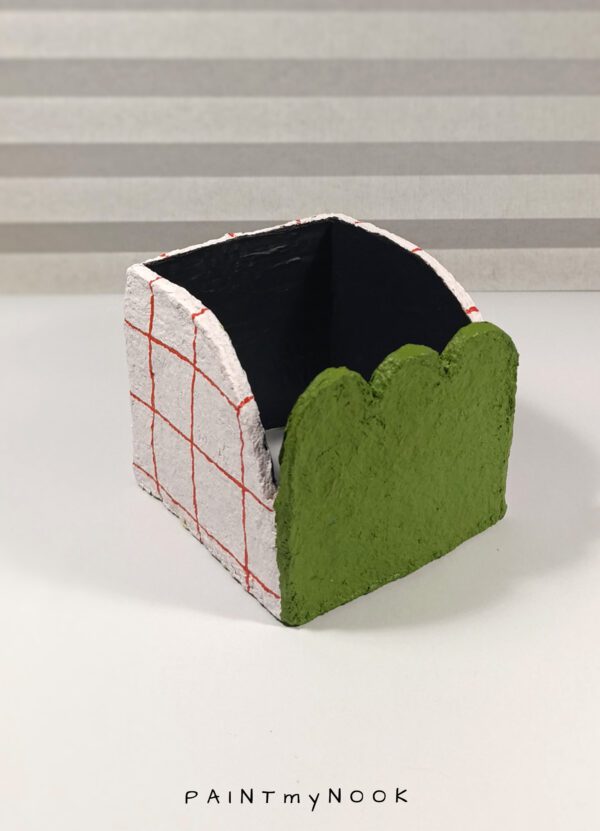 [Take sides!] planter covers