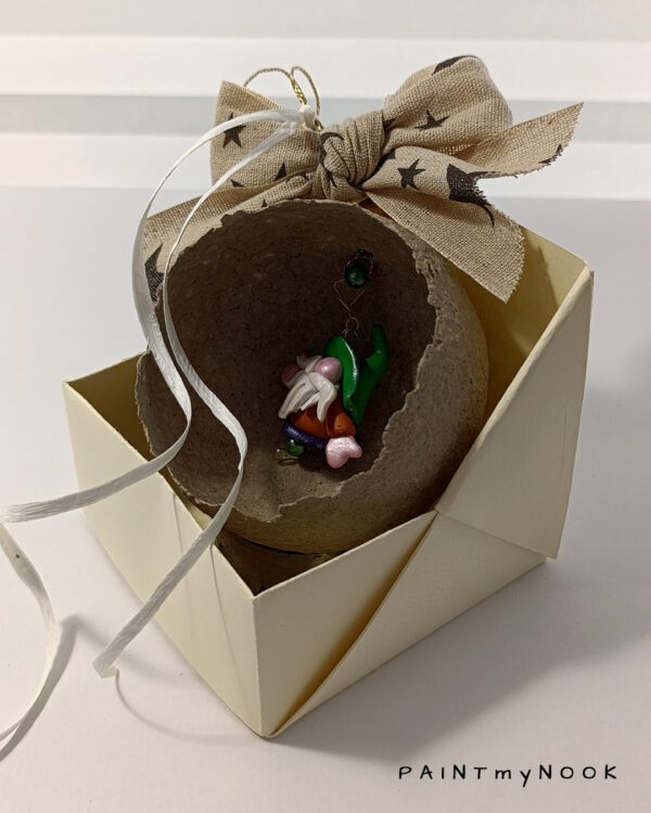 Paper ornament - Christmas nook with Gnome