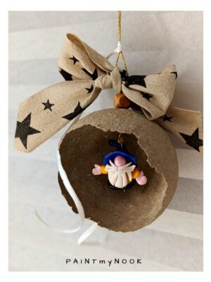 xmas nook with gnome 3 ornament,Christmas,paper,στολιδι,χαρτινο,χειροποιητο,handmade,papier mache,nook,gnome